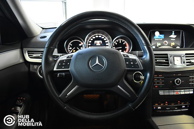 MERCEDES-BENZ E 200 BlueTEC Automatic Business